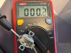 Electrolux COC8H31Z – brak 230V na środkowej grzałce, nierówne pieczenie