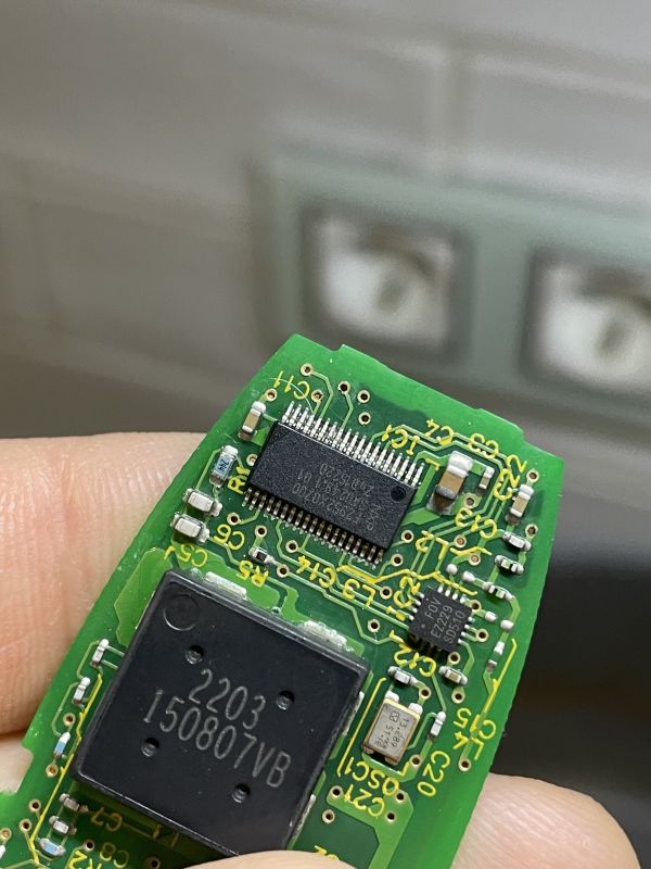 Suzuki Vitara LY 2016 - Duplikat kluczyka, kopiować? Przelutować?