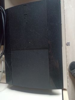 PS3 włącza się samoistnie w nocy (22-24) i czasem po południu, oprogramowanie 4.90