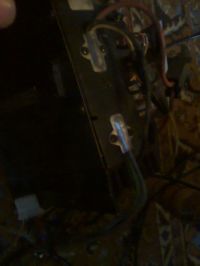 Amplifer ZC-AF200 - Jak podłączyć output-y i input-y?