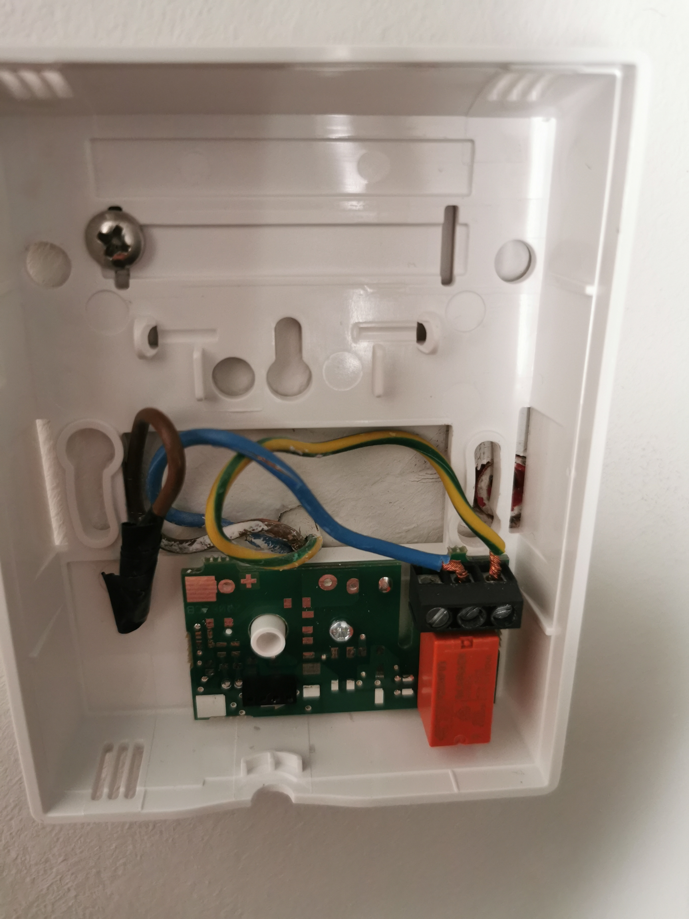 Regulator Tybox 117 jak podłączyć bez ingerencji w piecu — free download