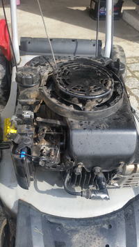Briggs & Stratton 675 - Nie równo pracuje, gasnie i nie mozna odpalic Briggs & Stratton 675 - Nie równo pracuje, gasnie i nie mozna odpalic