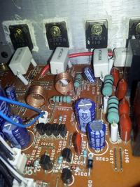 Sherwood AI-7010 - Opinie i zdjęcia wnętrza wzmacniacza