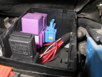 Opel Zafira 2004 1.8 125KM - funkcja przekaźnika nad pompą ABS?