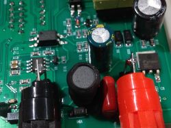 Tester do diagnostyki podświetlenia LED w telewizorach: Recenzja i testy