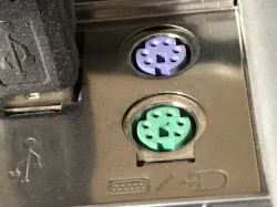 Stare programowalne klawiatury sklepowe PS/2 Gigatek KB128A i KB980 Stare programowalne klawiatury sklepowe PS/2 Gigatek KB128A i KB980