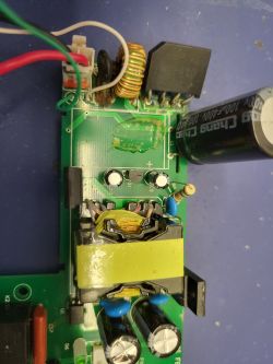 Czy ktoś ma schemat PCB do nabijarki Powermatic 2+?