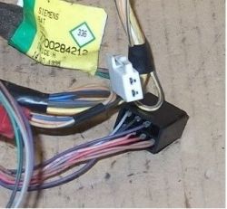 Megane Coupe 2001r - Szukam schematu podłączenia lusterek elektrycznych