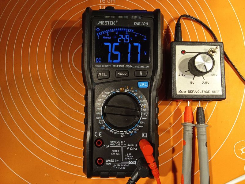 MESTEK DM 100 - miernik uniwersalny dla każdego? Krótki opis i kilka fotek.