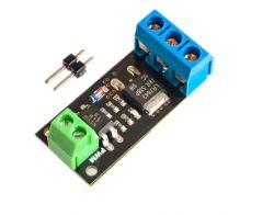 Moduł elektroniczny z złączem MOSFET oraz złączami śrubowymi.