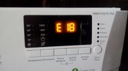 Beko WMB 61032 - po włączeniu programu, świeci się dioda koniec i błąd E18