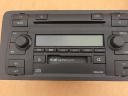 Audi Symphony II car radio with buttons and display.
