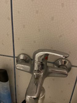 Junkers WRP14 G23 Gas Heater: Hot Water in Taps, Cold in Shower Despite Thermostat & Service