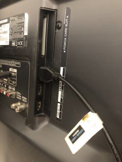 Jak podłączyć wieżę Sony MHC-2700 pod TV?