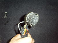 Peugeot 306 wtyczka drzwi przednich prawych.