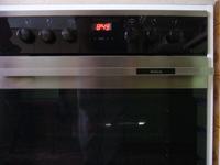 Jak zdemontować panel przedni w kuchence Amica Fusion GHGF75212?