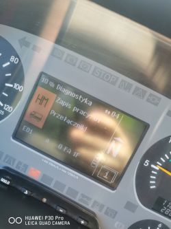 Mercedes Actros MP2 8x8 - błąd HM, tryb awaryjny, brak świateł z tyłu: moduł czy kabel?