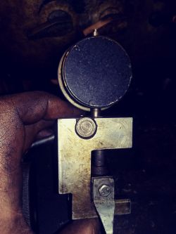 Osprzęt do stołu probierczego - Przyrząd do sprawdzania skoku wstępnego