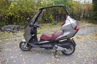 Adiva AD 125 - Jak bezpiecznie wymienić tuleję zawieszenia (nr Piaggio 272750)?
