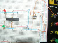 [Atmega8]Programuje się, ale nie pracuje.