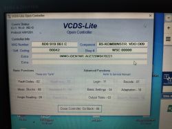Interfejs diagnostyczny VCDS-Lite z danymi kontrolera.