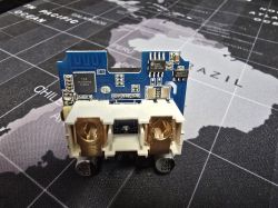 WF09 PLUG 20A PCB board with bottom-mounted components and no programming pads