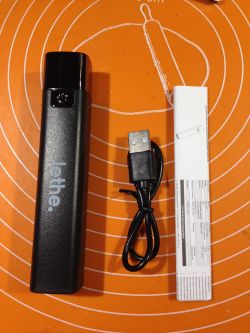 Recenzja latarki z funkcją powerbanku z Biedronki - użytkowanie i funkcje