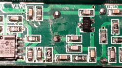 Podłączenie zamiennika pilota do maszyny KAM atmosphere KSM DMX 2000 - wymiana anteny KL320A
