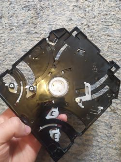 PS3 Slim - CECH3004A; KES-450A - Problem z napędem po wymianie lasera