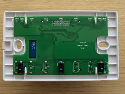 Close-up of the printed circuit board inside the Zemismart KES-606US-W3 triple switch.