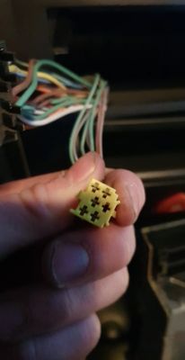 Reno Megane II 2007 - Dobór radia PIONEER MVH-29BT, wtyczki ISO, tuby JBL