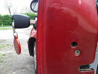 Jak wyjąć wkładkę zamka drzwi w Citroen C3 bez rozwiercania nitów?