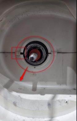 Samsung DV90M6200CW - suszarka silnik zablokowany, osunął się silnik