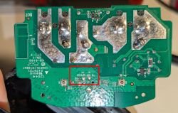Close-up of PCB with thick copper traces and a highlighted SMD chip section.
