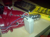 Latarka nie ładuje, jaki element?