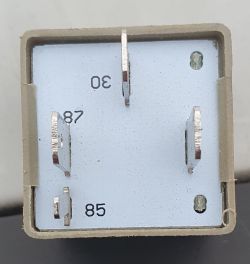 Caddy 1.9 SDI 2000 r - nie świeci się kontrolka świec żarowych i nie odpala