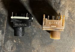 Two Knorr sensors placed on a dark background.
