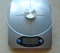 Waga Kuchenna TGK-301 - Pokazuje bardzo często Lo mimo że baterie ok