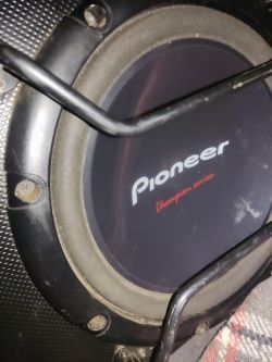Głośnik Pioneer - Jaki wzmacniacz pasuje do tego modelu? [Zdjęcie]