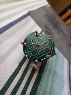 Jak podłączyć zegarek do Poloneza Truck? Znaczenie oznaczenia I