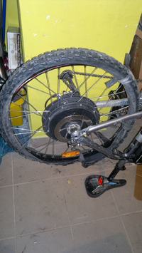 Rower elektryczny (Ebike) baza Giant Terrago Rower elektryczny (Ebike) baza Giant Terrago