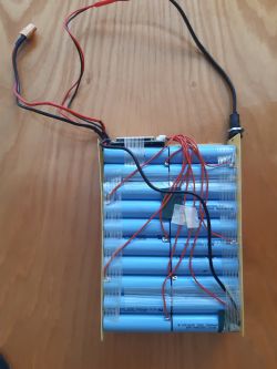 Hulajnoga elektryczna - BMS z prądem rozładowania 15A czy 30A ?