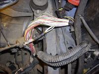 Gdzie "zaczyna się " przewód zasilający pompy. Renault F3r.