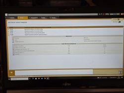 Zdjęcie ekranu komputera z listą kodów błędów samochodowych.