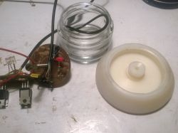 Simple solar tracker on the L272M for controlling solar panels. Simple solar tracker on the L272M for controlling solar panels.