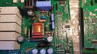 Flyback NCP1207B - MOSFET zabezpieczony warystorem?