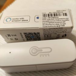 Tuya temperature and humidity sensor with packaging.