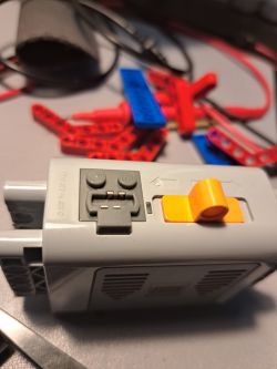 Jak ładować baterię 6xAA 1,2V Ni-MH? do LEGO