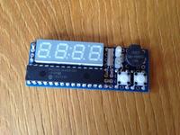 Prosty zegarek na płytce uniwersalnej