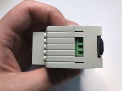 Minitest: DigiTOP VP-16Af voltage relay for photovoltaics